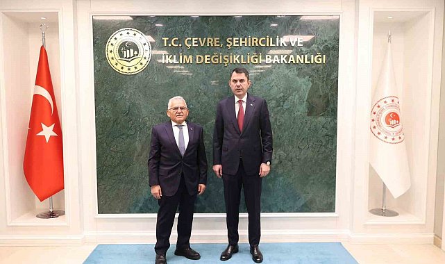 Başkan Büyükkılıç'tan Bakan Kurum'a ziyaret