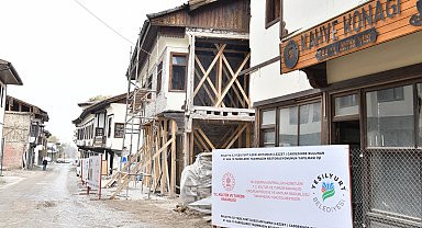 Başkan Geçit, "Kadim Çırmıhtı, Köy Evleri ve restorasyon projeleriyle ayağa kalkıyor"