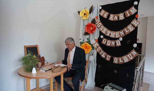 Başkan Hallaç'tan Öğretmenler Günü mesajı