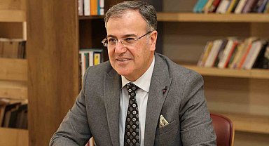Başkan Özdoğan: "Öğretmenlerimizin her konuda yanlarında olmayı sürdüreceğiz"