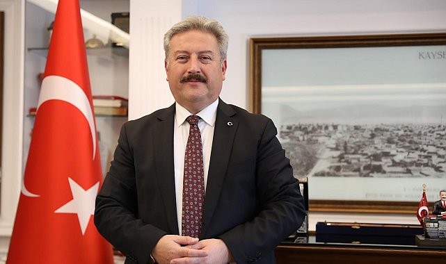 Başkan Palancıoğlu, Öğretmenler Günü'nü kutladı