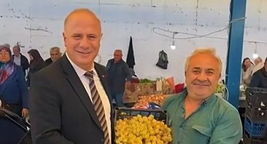 Başkan Torun, pazaryerinde vatandaşlarla buluştu