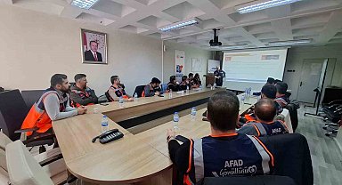 Bayburt'ta MEB AKUB ekiplerine destek AFAD gönüllüsü eğitimi başladı