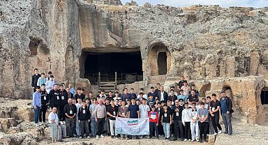 Bayburtlu öğrenciler 'Maziden Atiye' programıyla Diyarbakır'ı gezdi