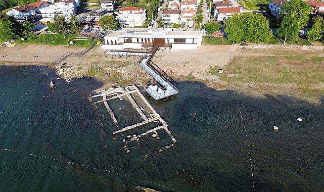 Bazilikada 2 bin yıllık beddua görenleri hayrete düşürdü