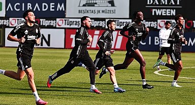 Beşiktaş, Antalyaspor maçının hazırlıklarına 5 eksikle başladı