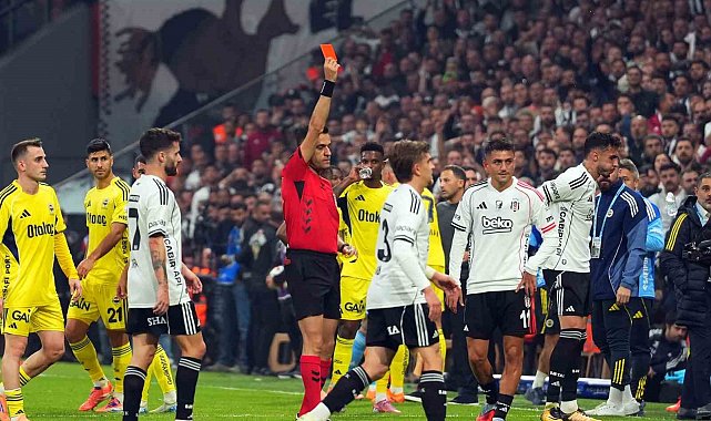 Beşiktaş, bir Fenerbahçe maçında yine kırmızı kart gördü