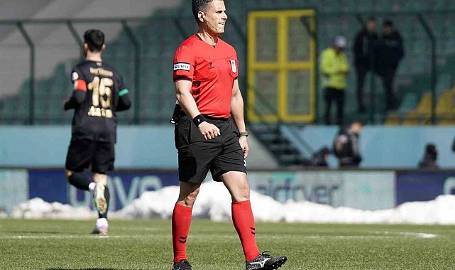 Beşiktaş - Fenerbahçe derbisinin VAR'ı Sarper Barış Saka oldu