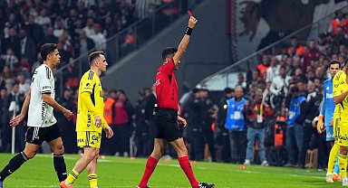 Beşiktaş'ın kaptanı Orkun Kökçü, Fenerbahçe derbisinde kırmızı kart gördü!