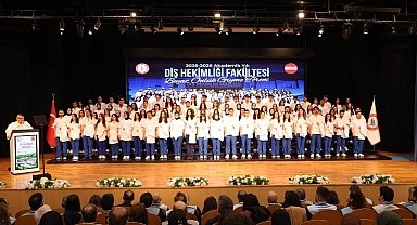 BEUN'da geleceğin diş hekimleri beyaz önlüklerini giydi