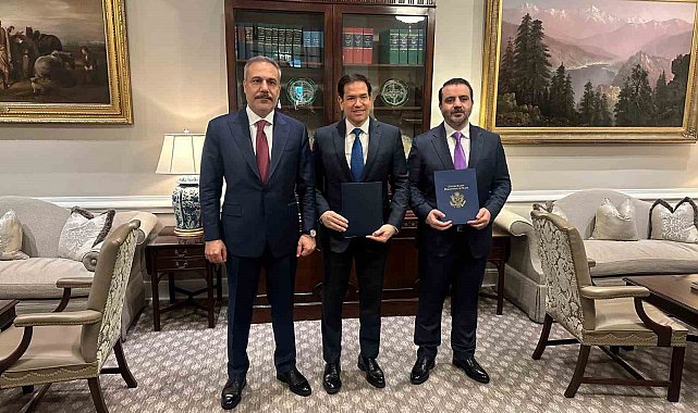 Beyaz Saray'da Türkiye-ABD-Suriye zirvesi