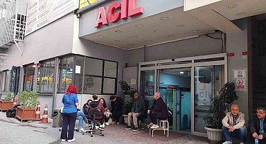 Beyoğlu'nda özel hastane "deprem tadilatı" gerekçesiyle kapatıldı, işten çıkarılan çalışanlar tepki gösterdi