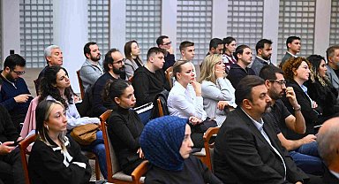 Bilişim sektörü BTSO Akademi'de geleceğin kodlarını yazdı