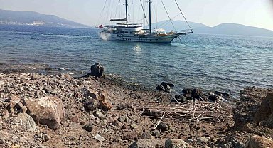 Bodrum'da yelkenli tekne karaya oturdu