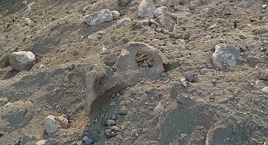 Burdur'da belediyenin kazı çalışması sırasında insan kemikleri bulundu