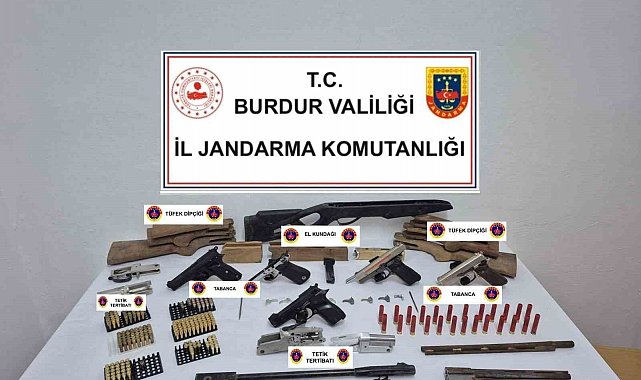 Burdur'da silah ve tarihi eser kaçakçılığı operasyonu