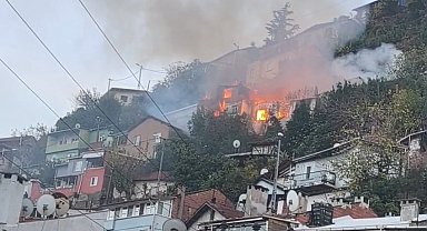 Bursa'da yanan 2 katlı evin 78 yaşındaki sahibi kayıp