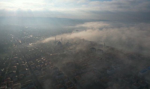 Büyükçekmece'de sis etkili oldu