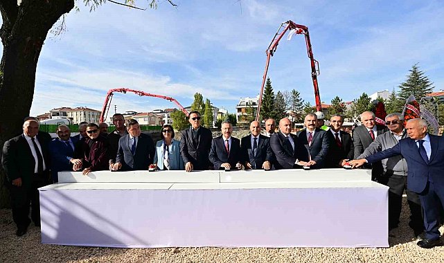 Cafer Güven Huzurevi Yaşlı Bakım ve Rehabilitasyon Merkezi'nin temeli atıldı