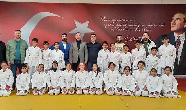 Çakmur'dan ailelere ve sporculara teşekkür