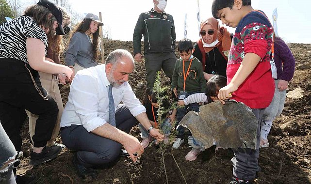 Canik'te fidanlar toprakla buluştu