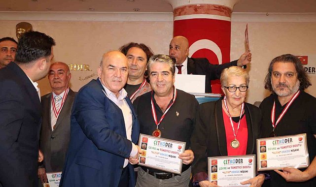 ÇETKODER'in çevre ve tüketici ödülleri sahiplerini buldu