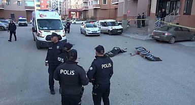 Cezaevinden izinli çıktı, daha önce bıçakla yaraladığı kadını bu defa silahla vurdu, sonra intihar etti