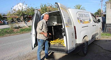 Çiftçilerin imdadına 'mobil tamir' aracı ile yetişiyor