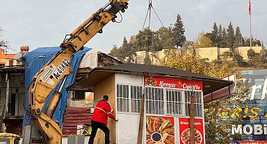Çiğköfteye deterjan kabıyla sos döken esnafa 250 bin TL ceza: İş yeri kapatılıp kaldırıldı