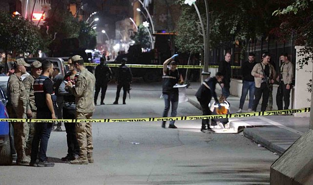 Cizre'de adliye önündeki silahlı saldırıda 1 kişi hayatını kaybetti