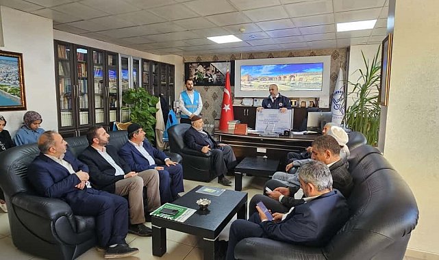 Cizre'de Gazze için düzenlenen hayır çarşısının geliri TDV hesabına aktarıldı