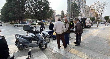 Çorum'da otomobil ile motosiklet çarpıştı: 1 yaralı
