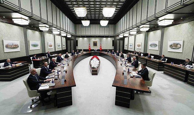 Cumhurbaşkanlığı Kabinesi, Cumhurbaşkanı Recep Tayyip Erdoğan başkanlığında Beştepe'de toplandı.