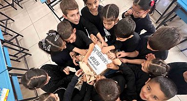 Demirkent TOKİ Öğrencilerinden 29 Ekim İlkokulu'na kitap kardeşliği
