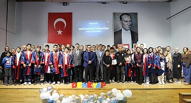 Deneyap Teknoloji Atölyesi'nde mezuniyet coşkusu