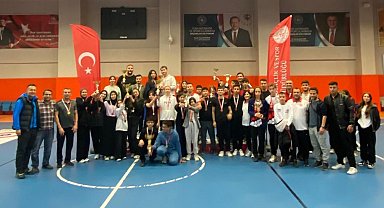 Denizli'nin floor curling şampiyonları belli oldu