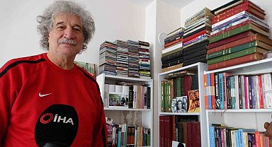 Depremde herkes eşya çıkartırken O, 40 çuvala sığdırdığı hatıralarını kurtardı