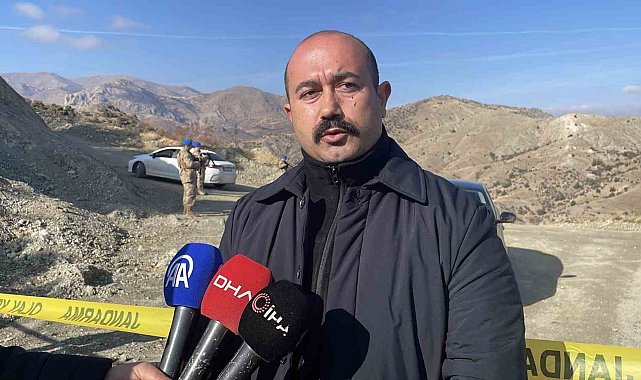 Devam eden heyelan, heyelan altında kalan şantiye müdürünü arama çalışmalarını güçleştiriyor