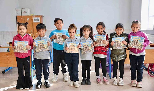 Didim'in Renkleri boyama kitabı minik öğrencilerle buluştu
