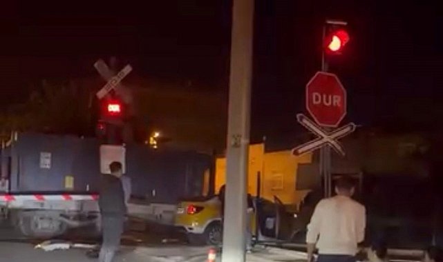 Diyarbakır'da trafik kazaları:4 yaralı