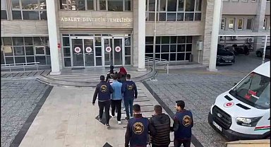 Dolandırıcılar Jandarmanın 3 aylık takibi sonucu yakalandı