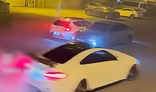 Drift atıp egzozdan ateş çıkardı: O sürünün ehliyeti iptal edilip 55 bin TL ceza kesildi
