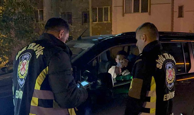 Edirne'de polis ekiplerinden sıkı denetim