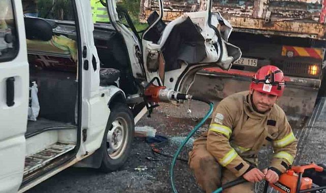 Edremit'te zincirleme kaza: 6 yaralı