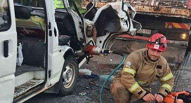Edremit'te zincirleme kaza: 6 yaralı