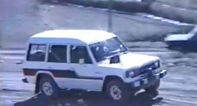 Efsane valinin oğlu 45 yıl sonra babasının makam aracını bulup satın aldı