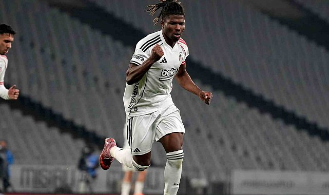 El Bilal Toure skora katkı yapmaya devam ediyor