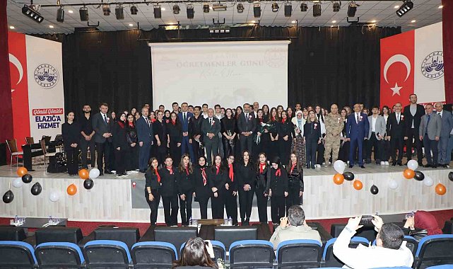 Elazığ'da Öğretmenler Günü kutlandı