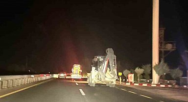 Elazığ'da stop ışıkları olmayan kepçe kazaya davetiye çıkardı