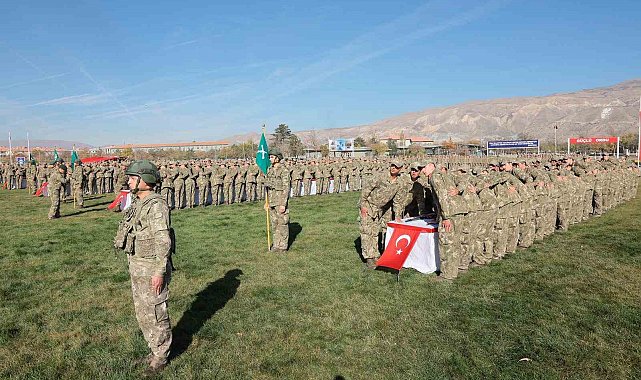 Erzincan'da bedelli erler yemin etti